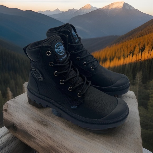 Unisex Palladium Pampa Sport Cuff WPN - Black Men's 5/ Women's 6.5 US MSRP $152